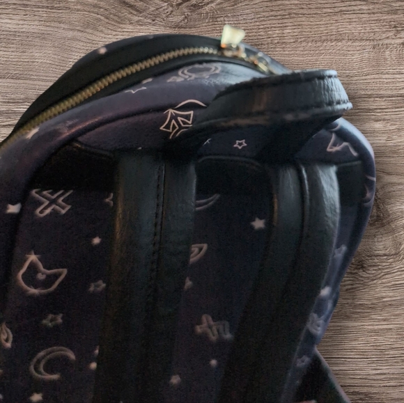 Sailor Moon Loungefly mini backpack - Picture 4 of 7